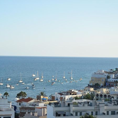 Apartamento Marinero, Vistas Impresionantes. 锡切斯 外观 照片