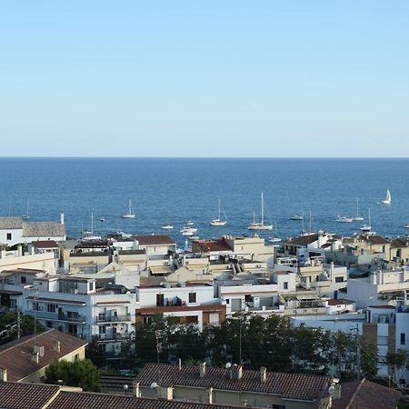 Apartamento Marinero, Vistas Impresionantes. 锡切斯 外观 照片