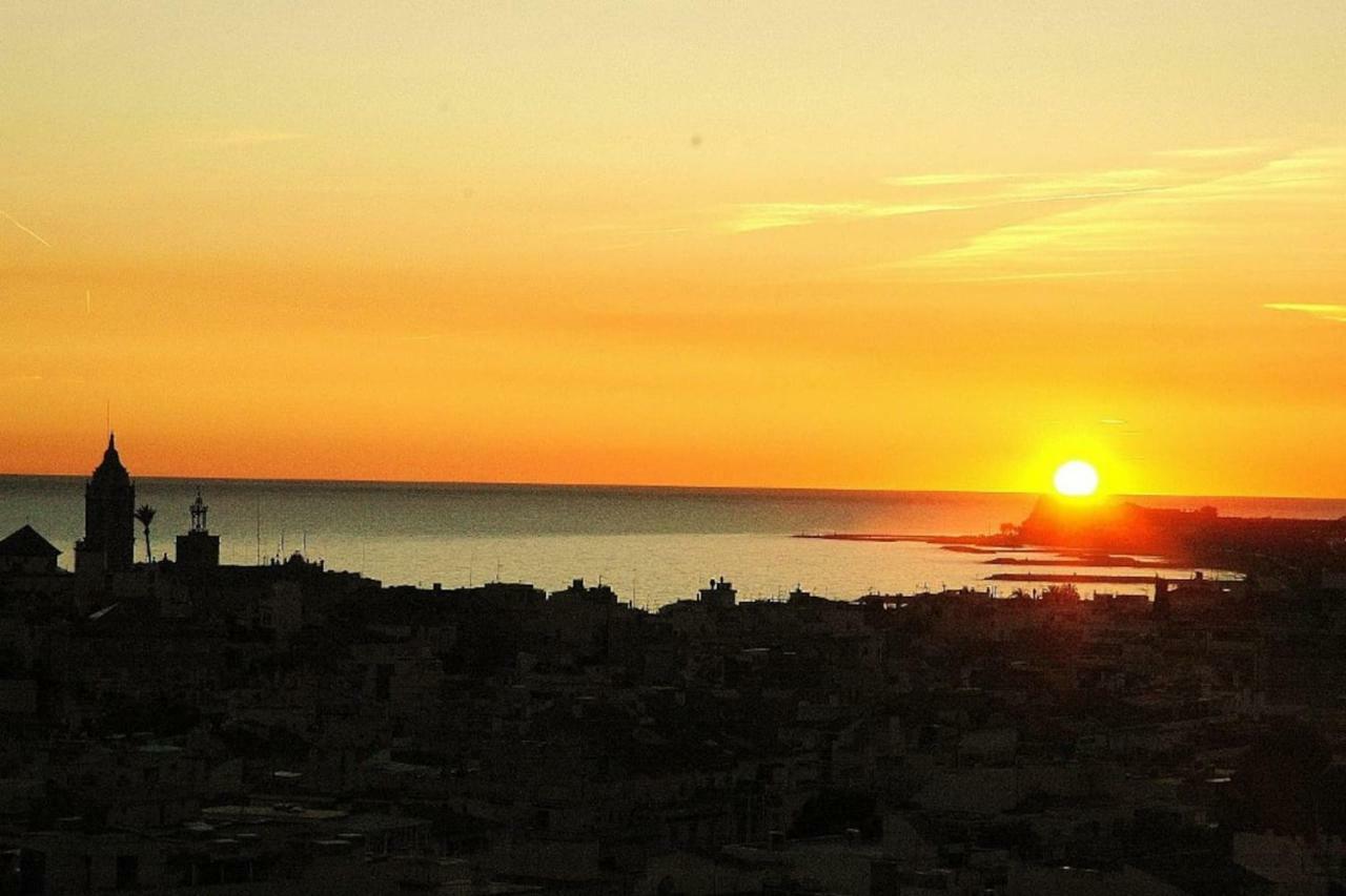 Apartamento Marinero, Vistas Impresionantes. 锡切斯 外观 照片